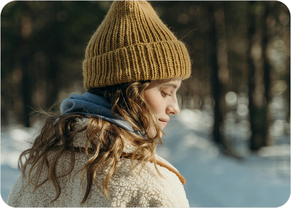 6 best types of promotional product ideas for winter events