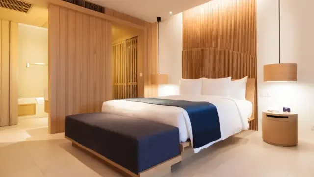 Create Comfort Indoors - Caséta by Lutron