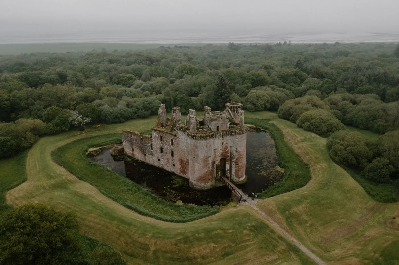 The Siege of Caerlaverock Castle