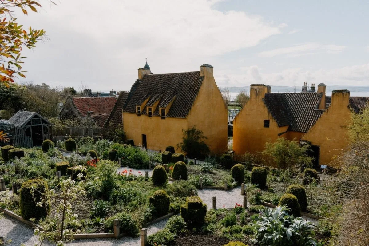 Forests and gardens