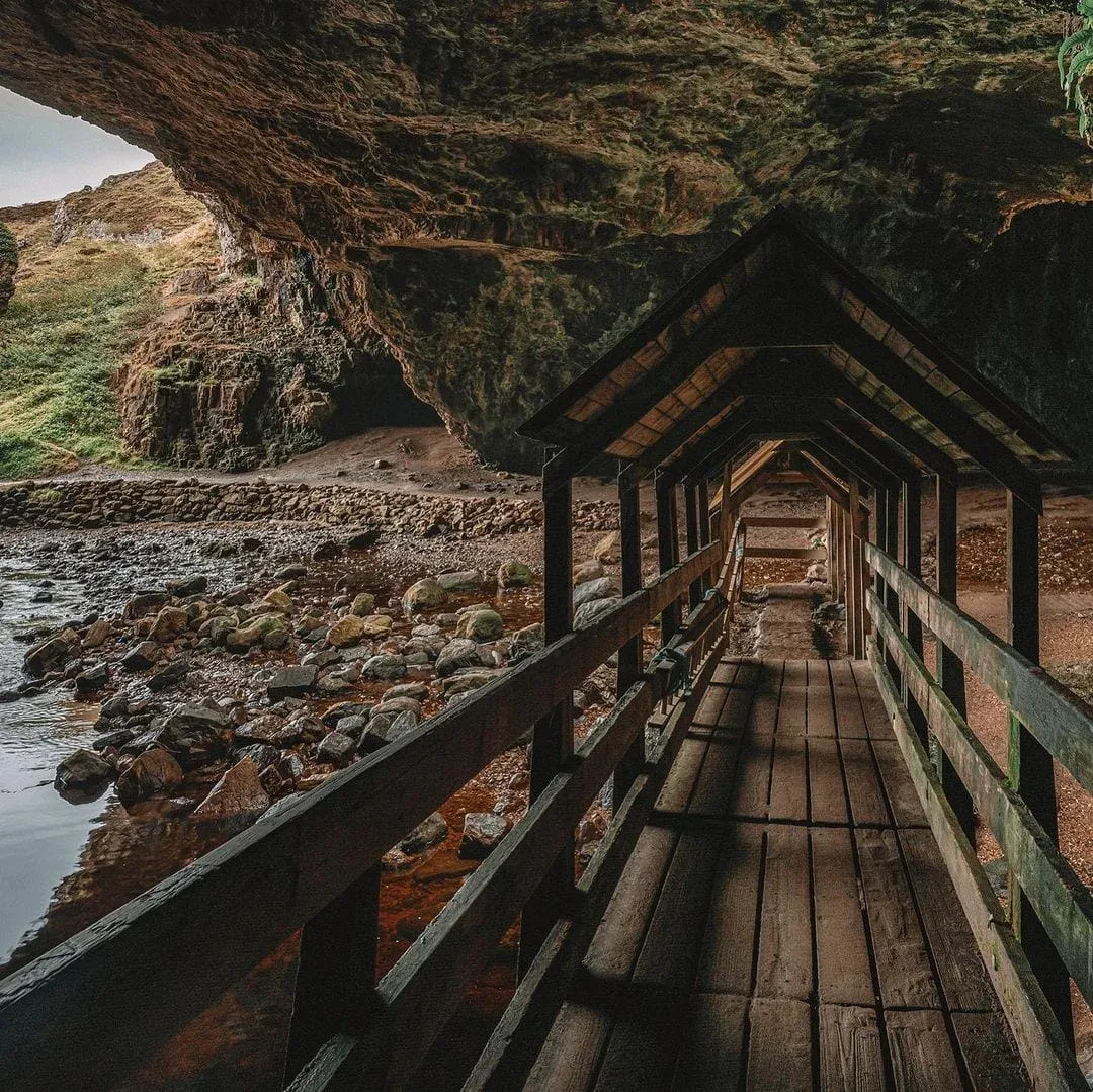 Smoo Cave and The Wizard of Reay