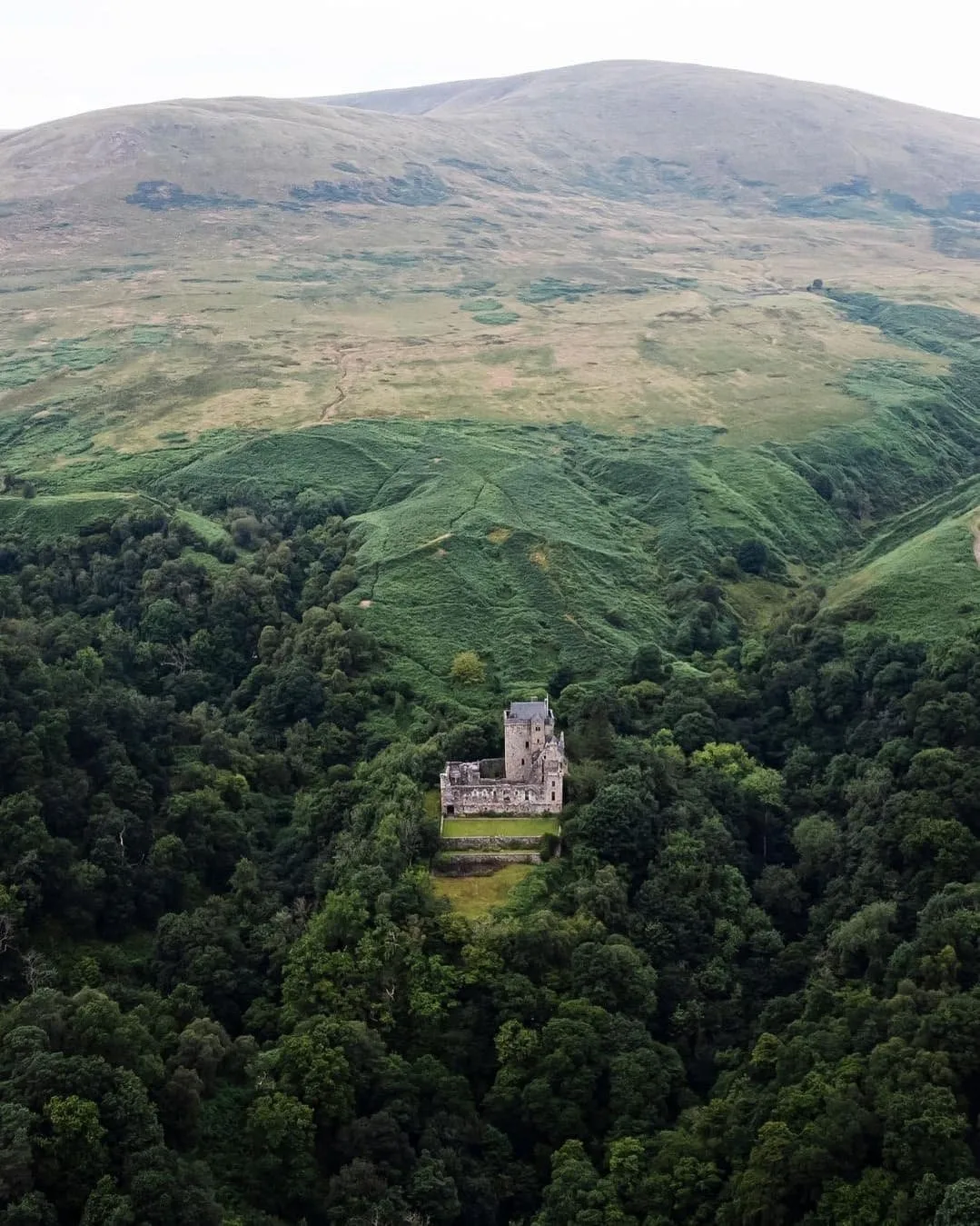 Doom & Gloom at Castle Campbell