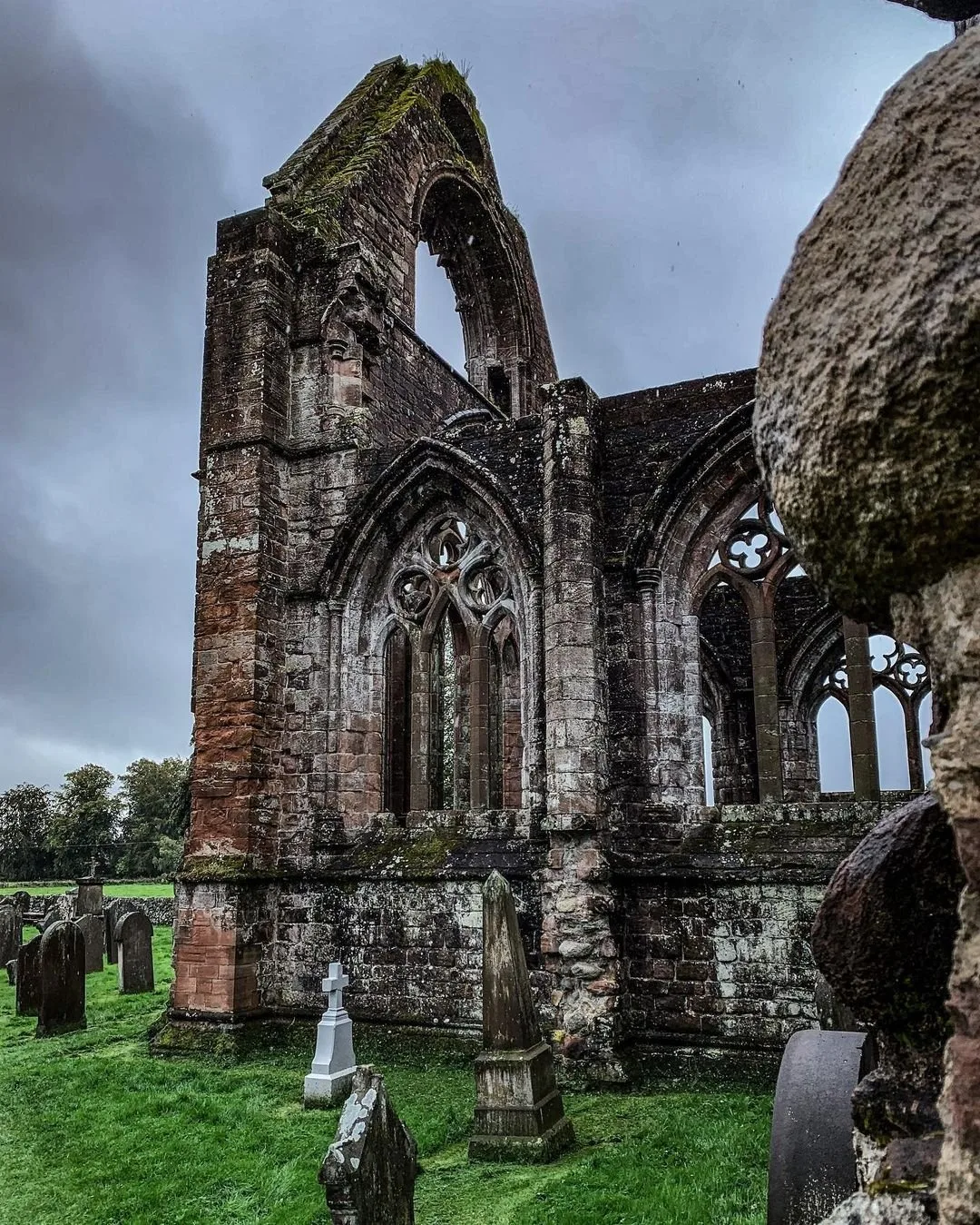 15 Amazing Abbeys You Can Visit in Scotland