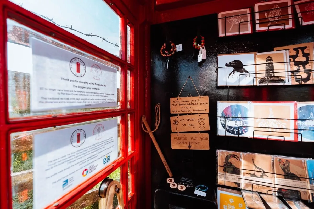 Shop In The Box, Mull Of Oa