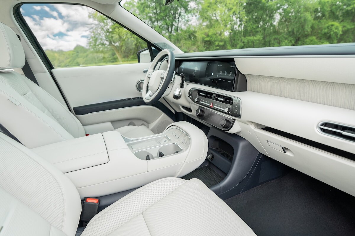 2026 Hyundai PALISADE interior showing dashboard and steering wheel