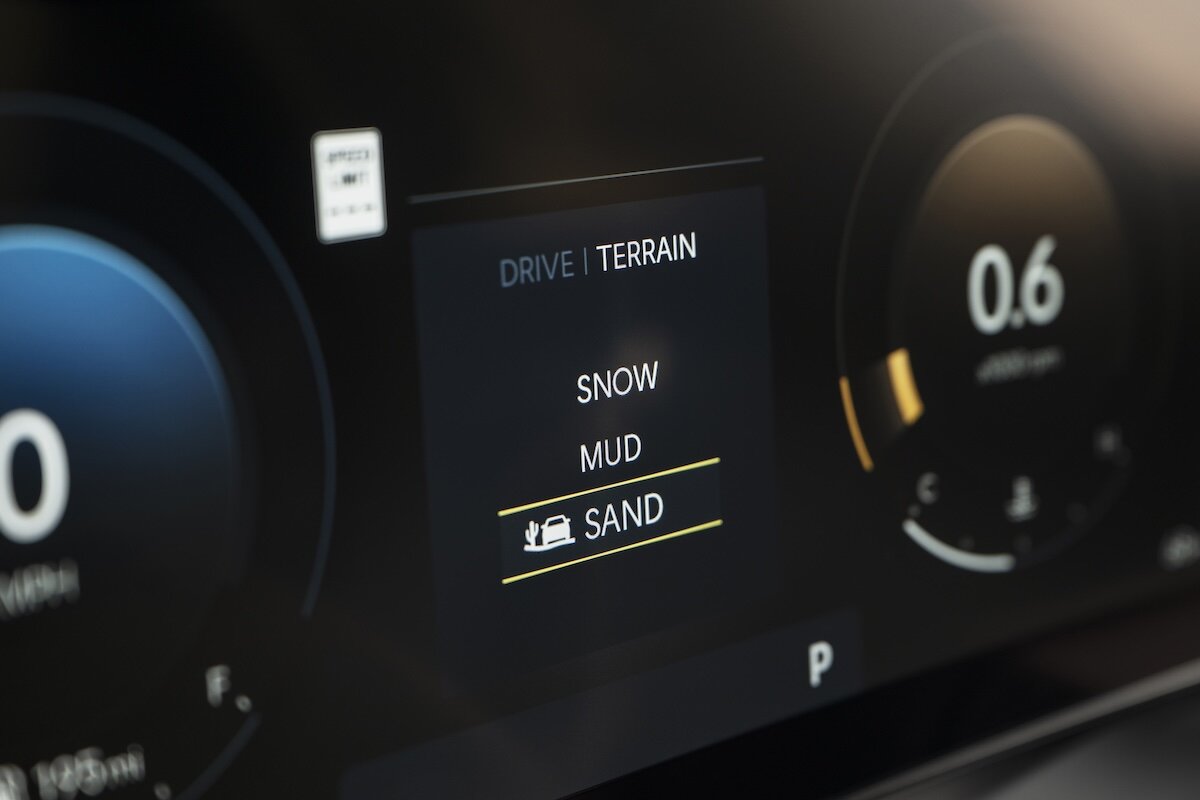 2026 Hyundai PALISADE AWD instrument cluster showing driving modes for snow, mud, and sand