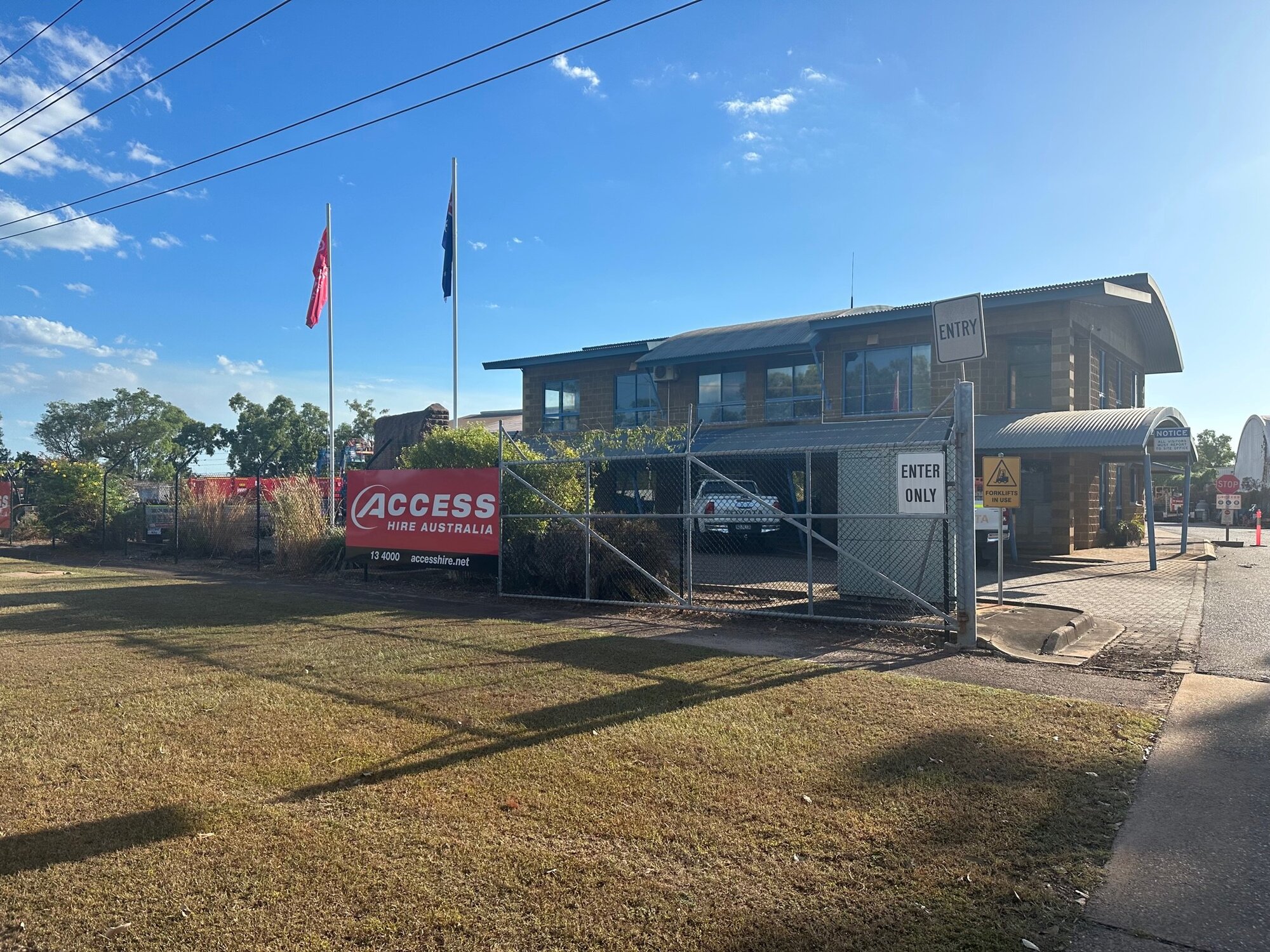 Access Hire Darwin branch entrance and office.