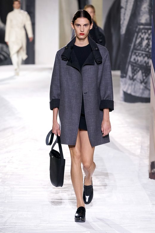 Model on a runaway wearing Hermès SS21