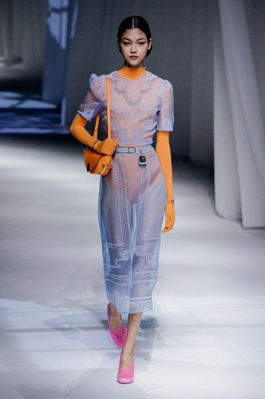 Model on a runaway wearing Fendi SS21