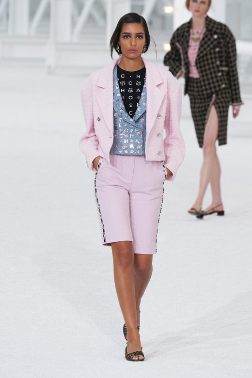 Model on a runaway wearing Chanel  SS21