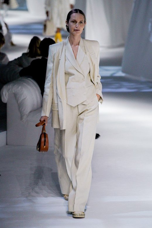 Model on a runaway wearing Fendi SS21