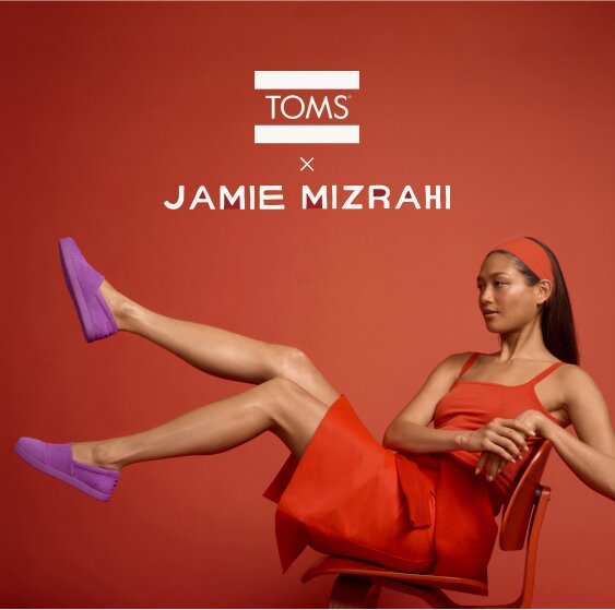 TOMS x Jamie Mizrahi. Model wearing the TOMS x Jamie Mizrahi collection Alpargatas shown.
