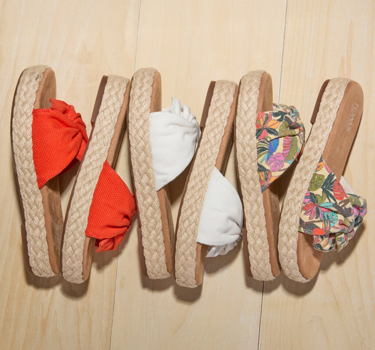 Embrace summer in style with the Abby Slide