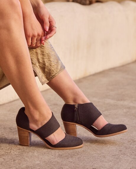 Model wearing Milan Closed Toe Heel.