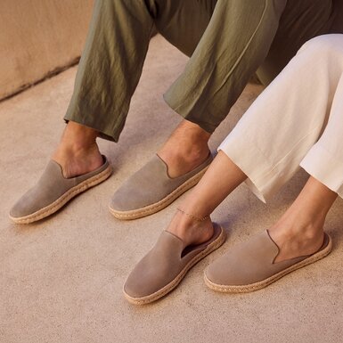 Alpargata Classic in Pink Hearts Eyelet.