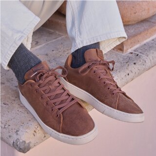 Men's TRVL LITE Lace-Up Sneaker in tan leather shown.