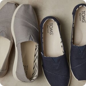 TOMS Alpargatas.