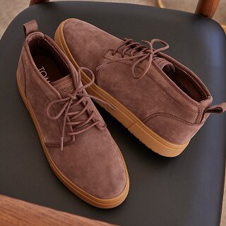 Men's Carlo Mid Terrain 2.0 Sneaker in oak brown leather.