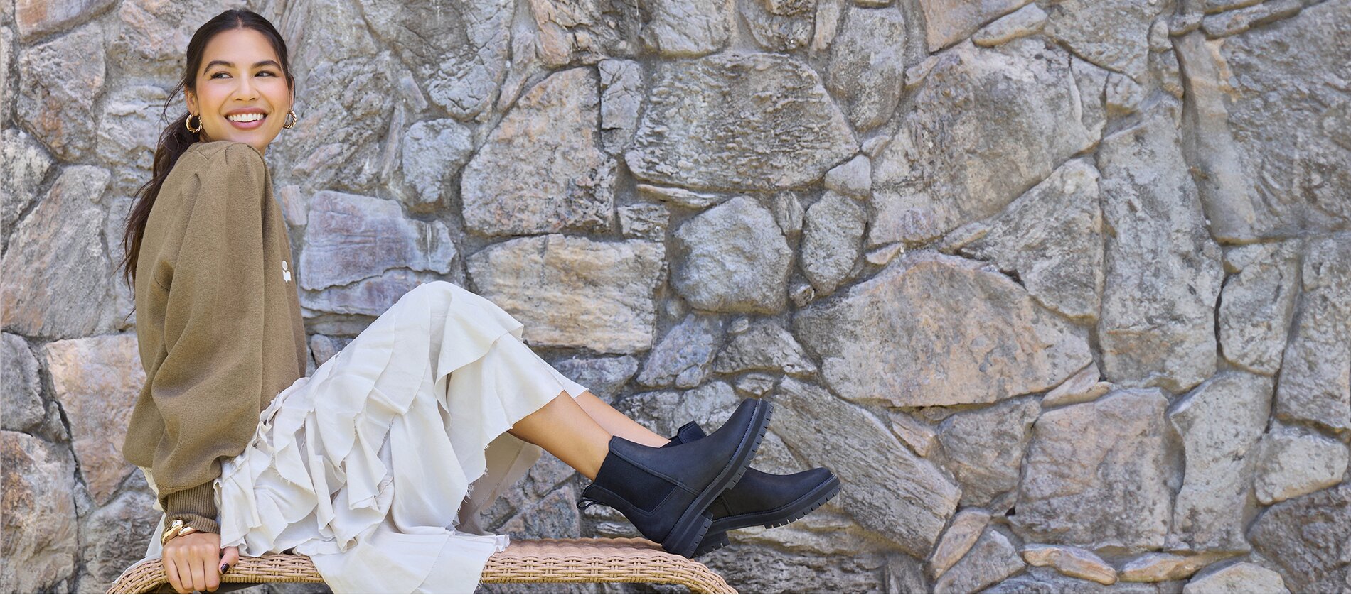 Model wearing Bennet Boot.