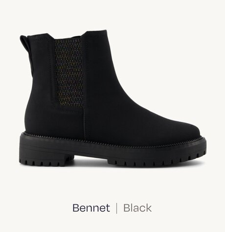 Bennett | Black.
