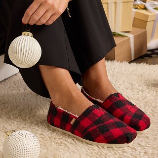 Women's Alpargata Classic in buffalo plaid red faux shearling.