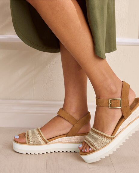 Model wearing Women's Diana Wedge Sandal.