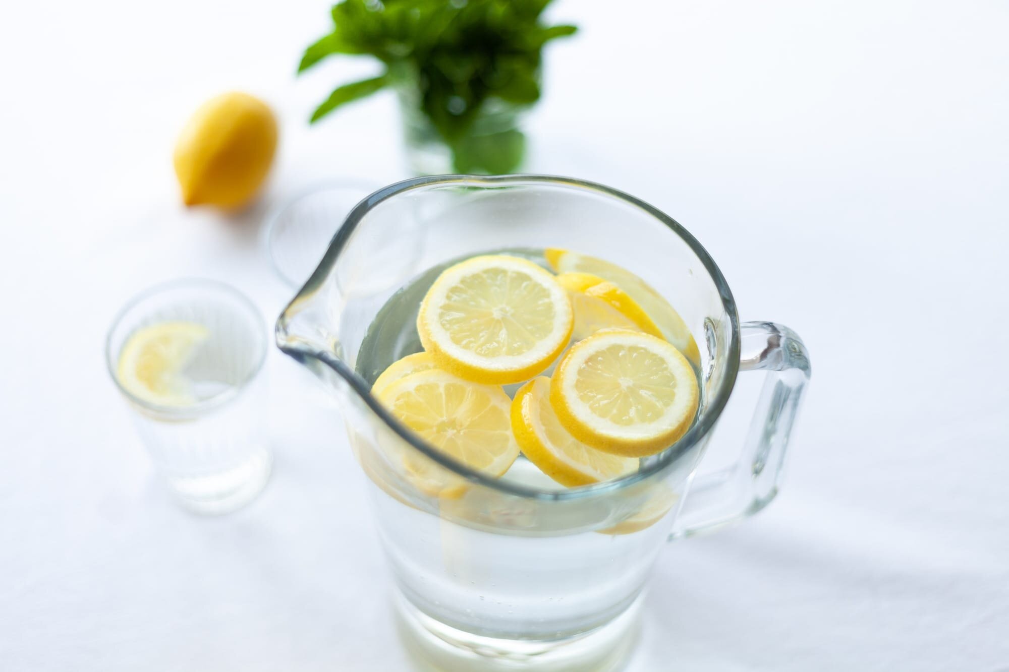 cuánta agua consumir