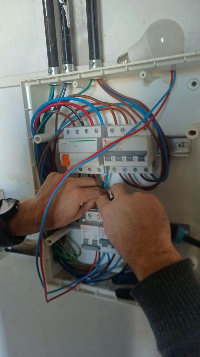 Nivel de precisión utilizado durante una instalación técnica