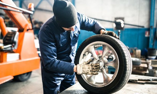 Tire service