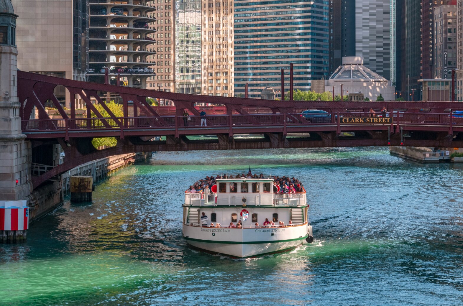 CAC River Cruise aboard Chicago's First Lady | Chicago Architecture Center