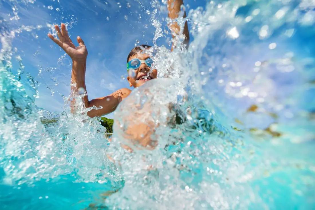 Kid in pool