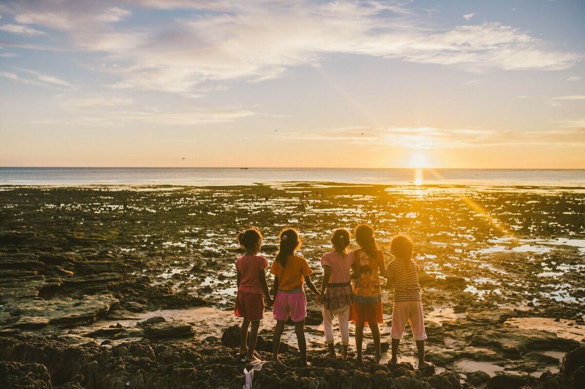 Rote 1 All Girls Sunset