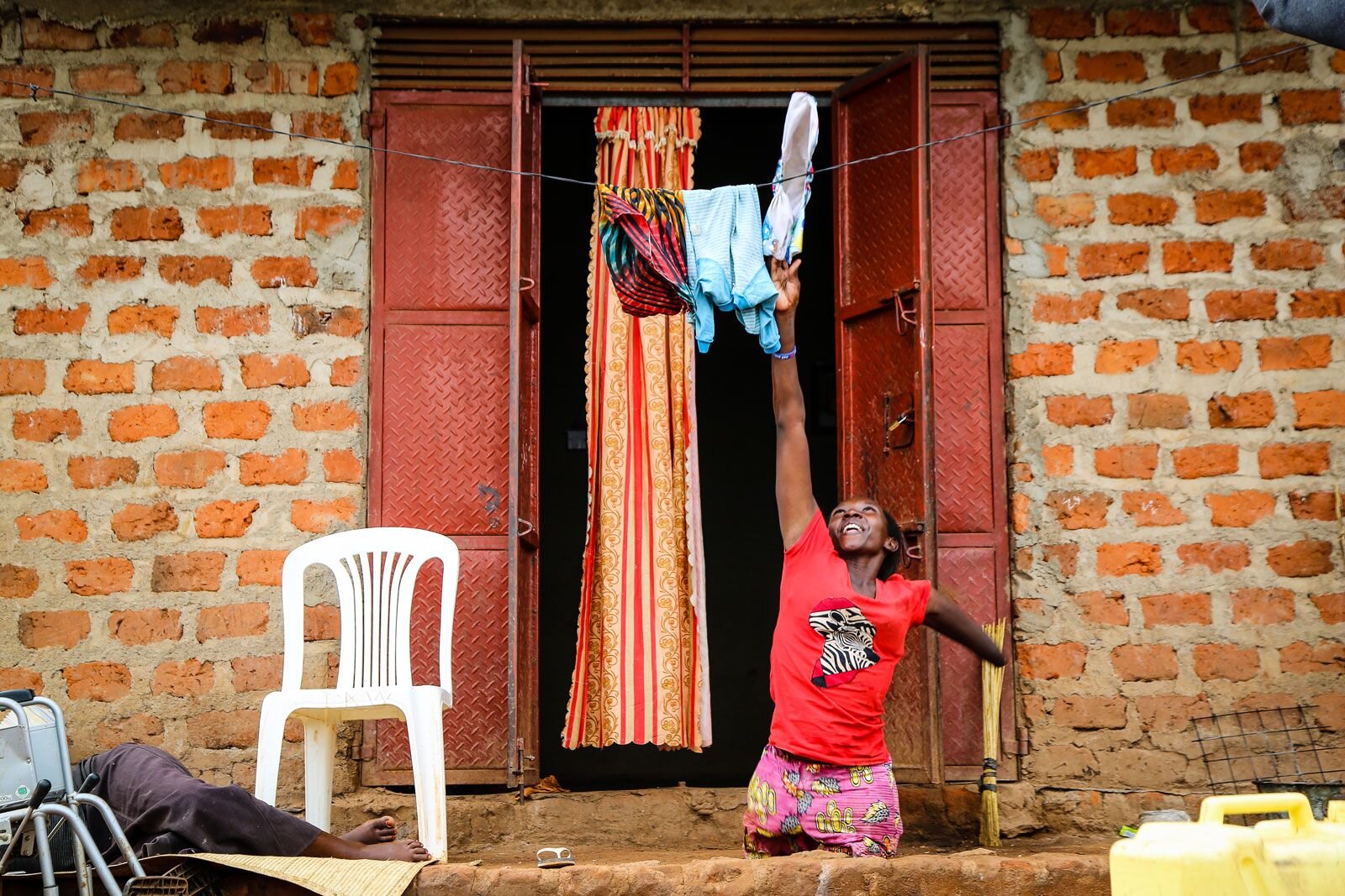 Born Missing Limbs, This is How Grace Lives Without Limits