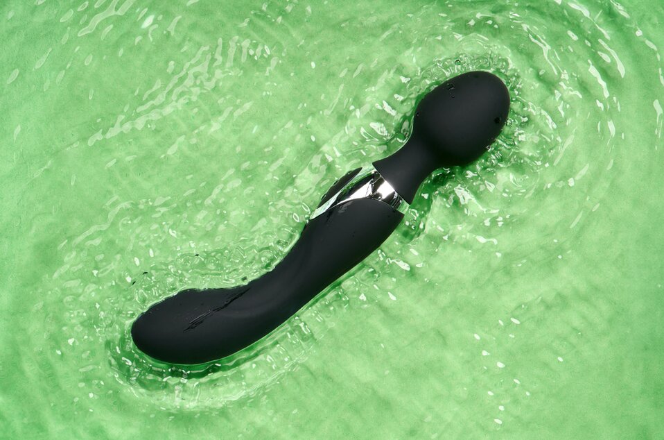 Sinful Curvy Double Pleasure Magic Wand