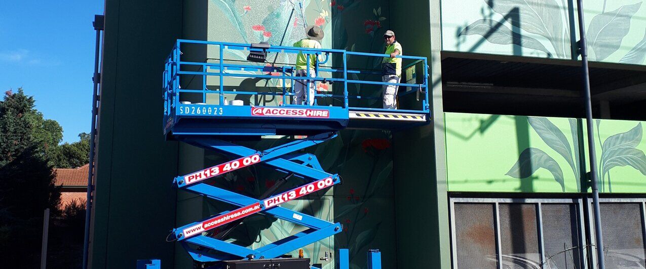 Should I Buy or Hire a Scissor Lift?
