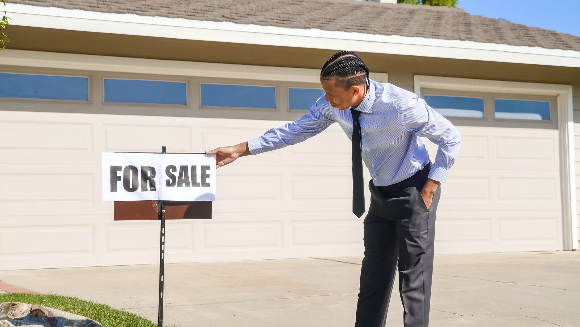 More sellers are de-listing, and this could be good for buyers