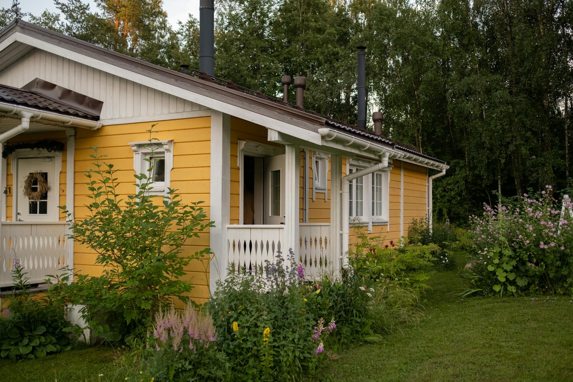 How to avoid tax on a second home: Learn rules and tips