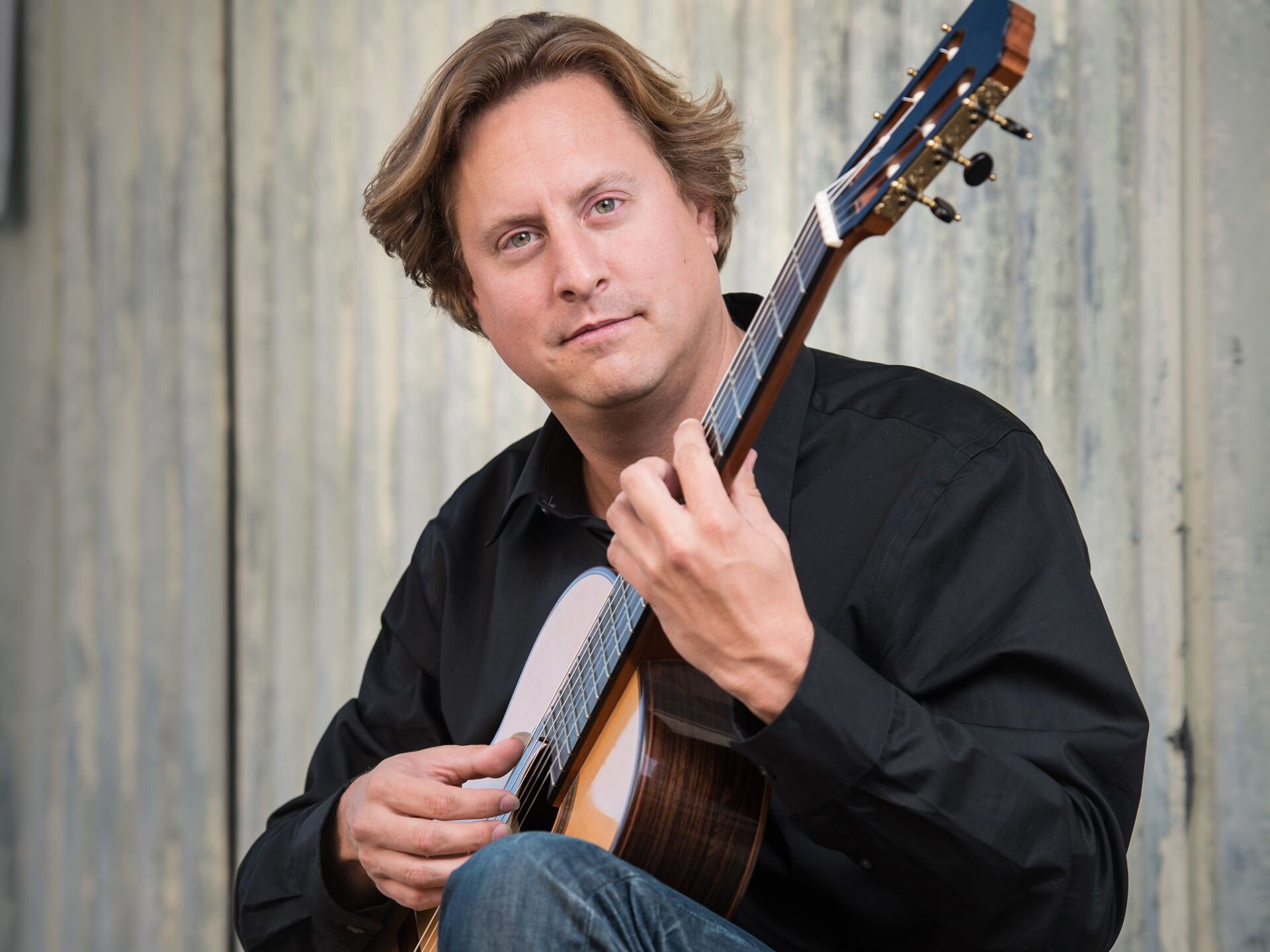 Jason Vieaux portrait