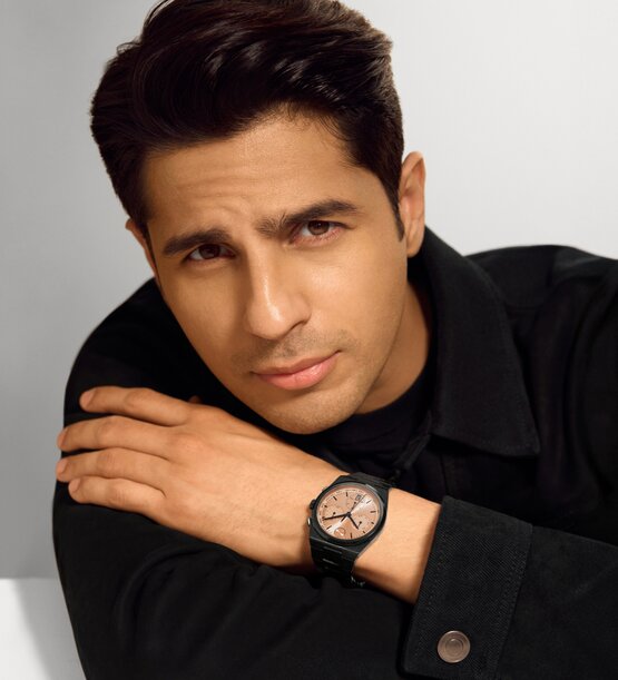Movado BOLD Quest