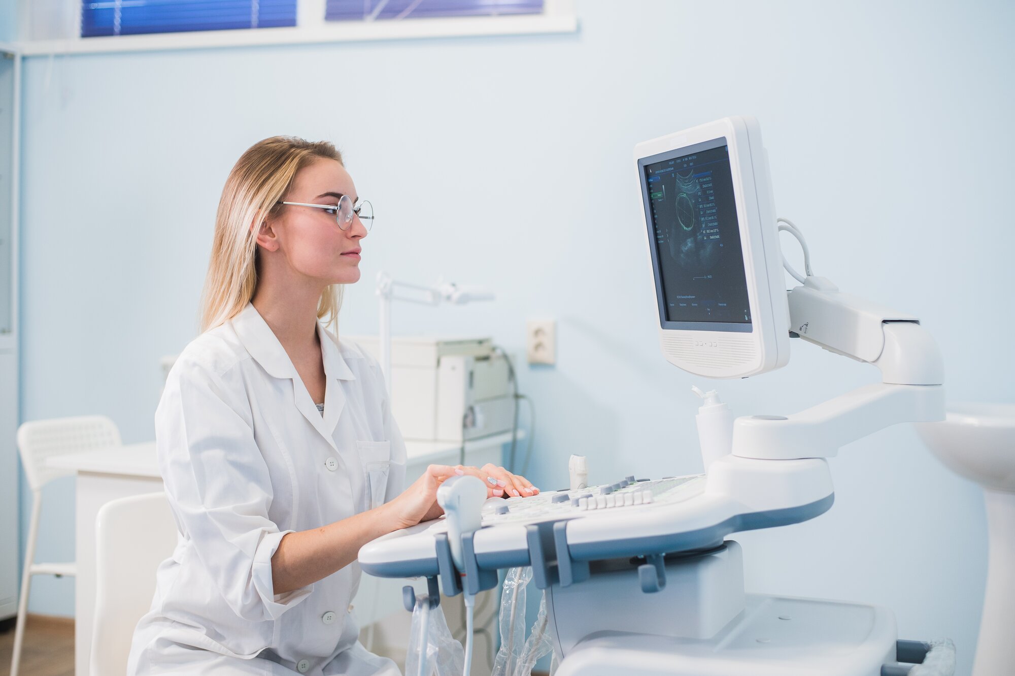 How Ultrasonographers Can Build Flexible Careers With Travel Jobs