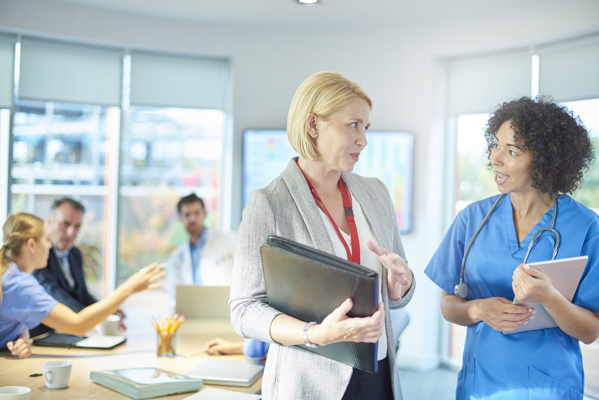 Maximize Healthcare Staffing Efficiency with Cross Country’s VMS