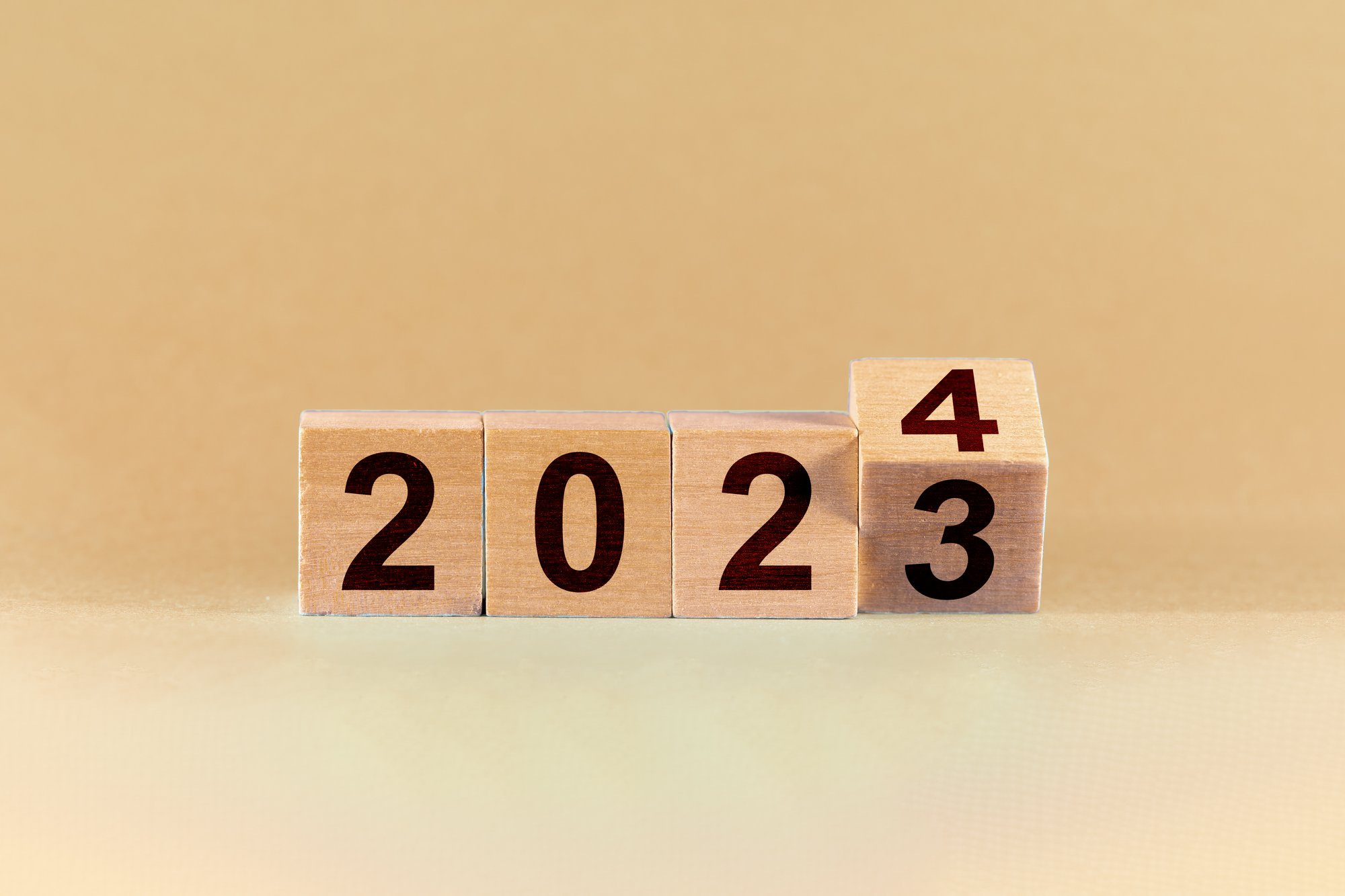 New Year 2024 Resolutions for Healthcare Workers with Examples 