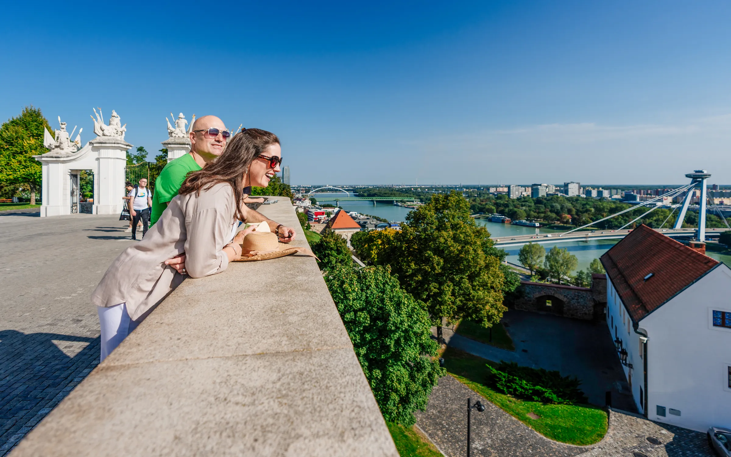 Mindful Moments Between Castles and Hills