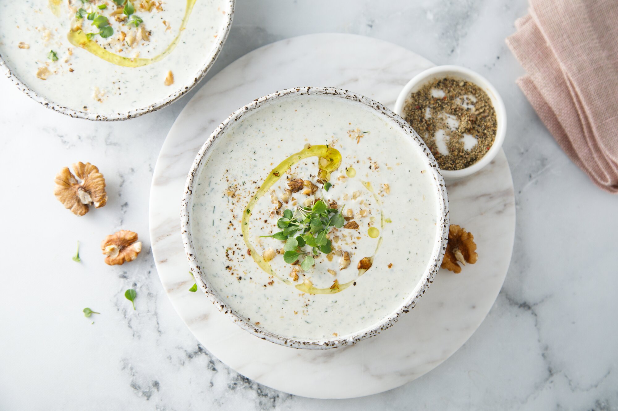 Traditional yogurt soup with walnut