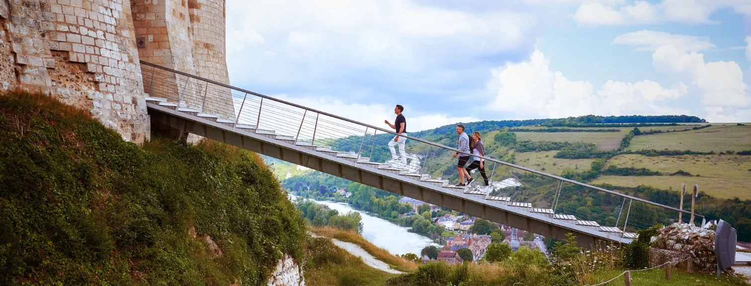 Climbing castles in Les Andelys