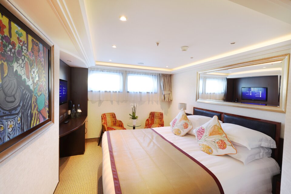 Amabella official representative Window Stateroom accommodation