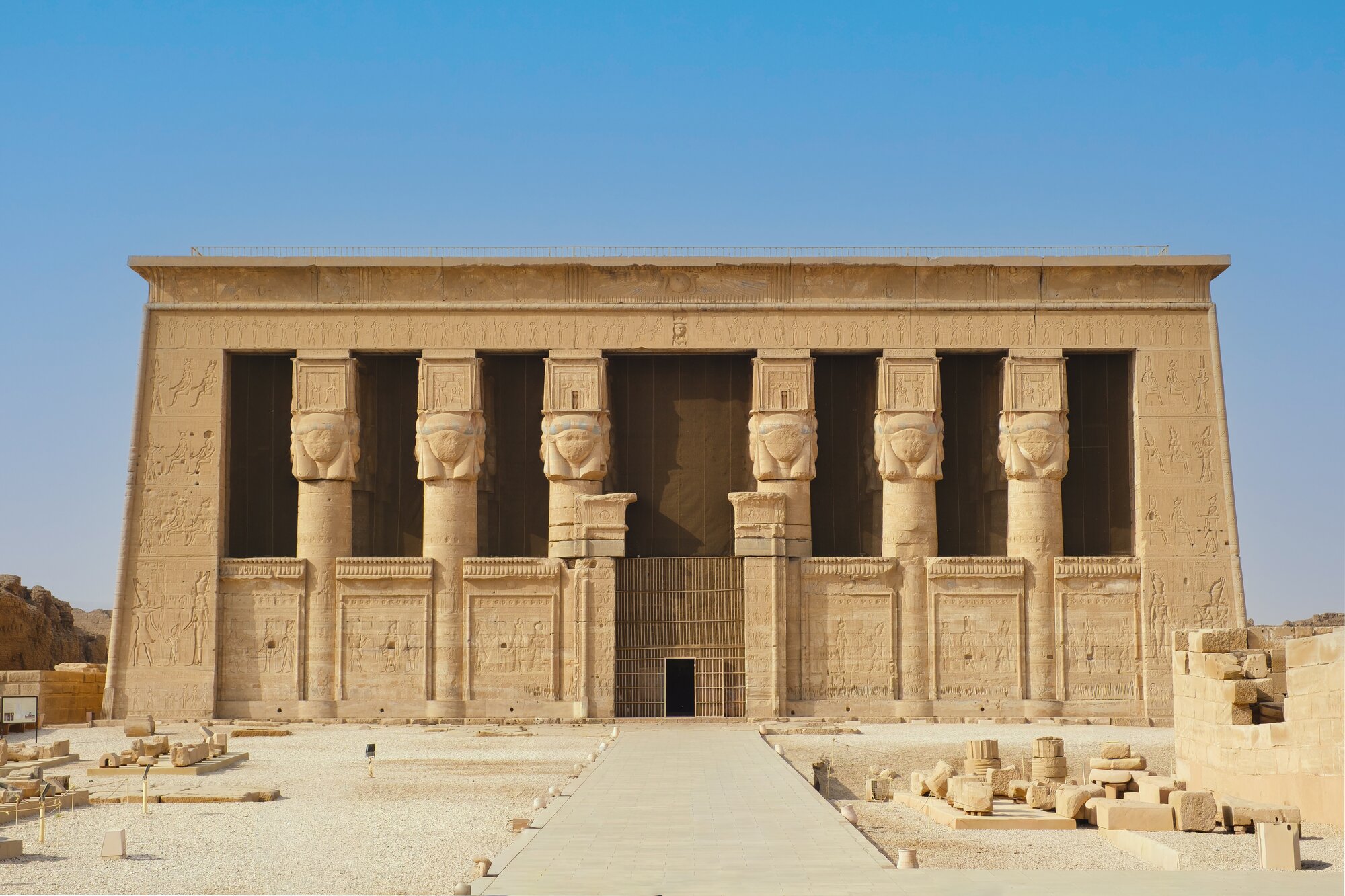 Ancient Egyptian temple