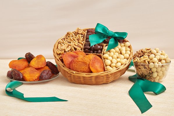 Assortment of nuts, chocolates and dried fruits in tray