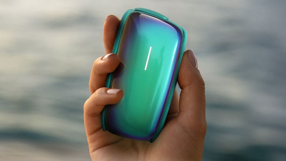 Summer experience with the Ploom Aqua Halo device | Smoke-free technology with a sea view