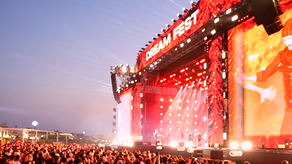 Dream Fest Bakı 2025 səhnə görüntüsü – musiqi və yay atmosferi.